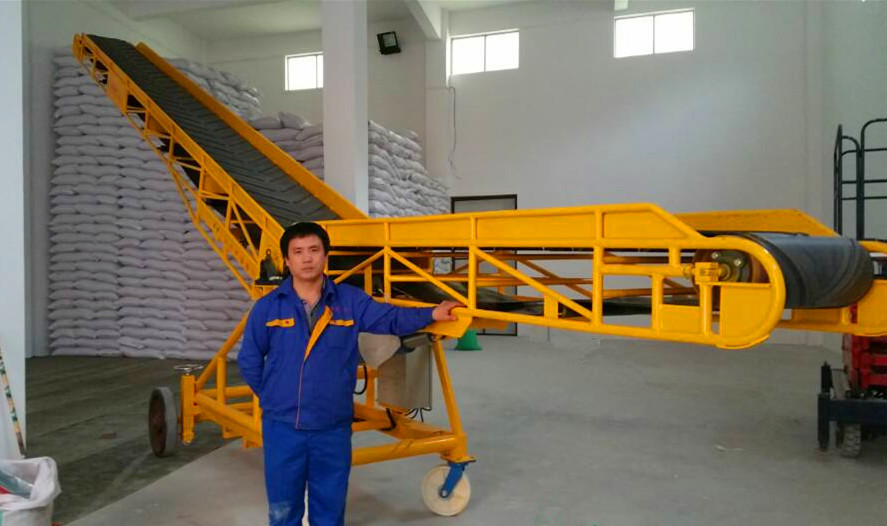 新型液壓雙翼式輸送機-遙控液壓雙翼式輸送機-移動(dòng)式液壓雙翼式輸送機